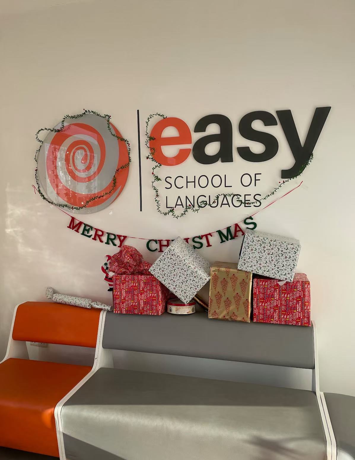 Easy School of Languages